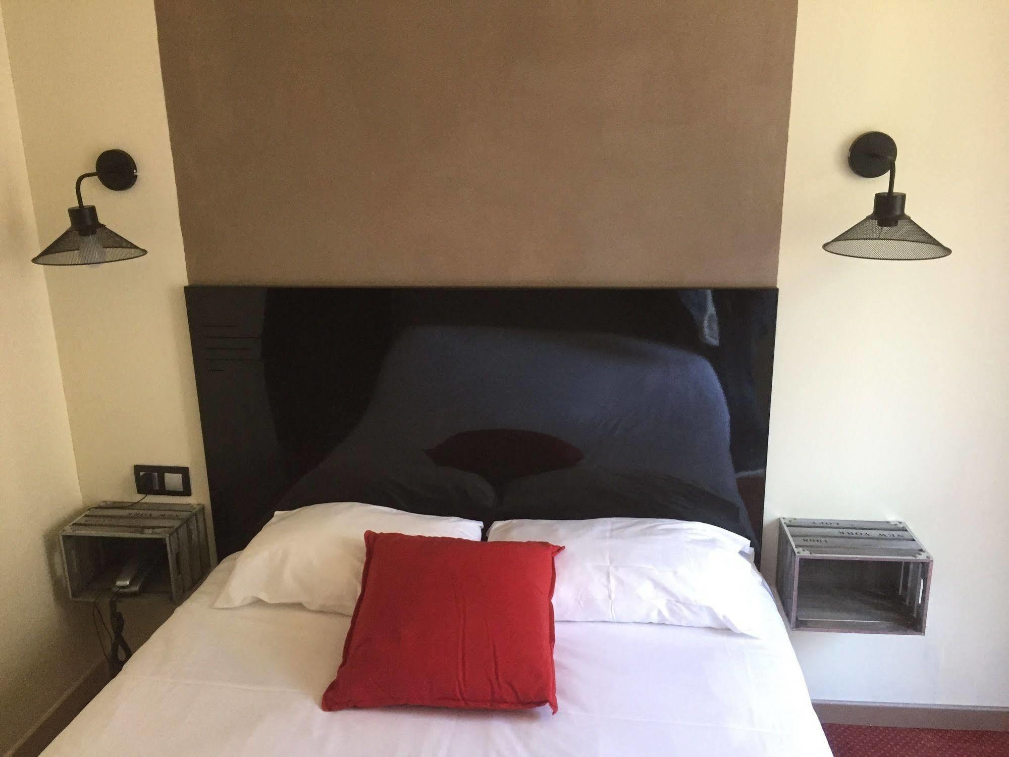 Hotel Des Ambassadeurs Toulouse Kültér fotó